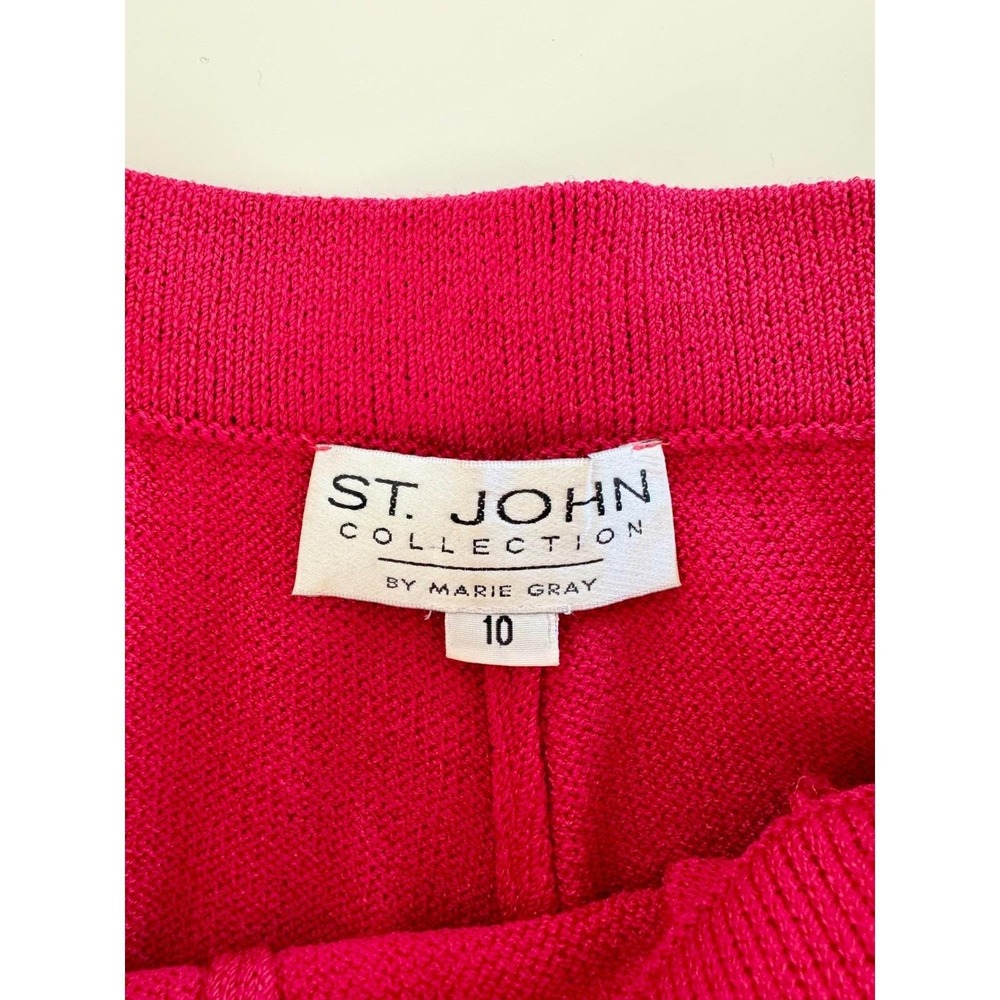 St. John Collection Red Knit Suit Set Gold Trim Double Breasted Blazer 12/10 - Picture 8 of 9